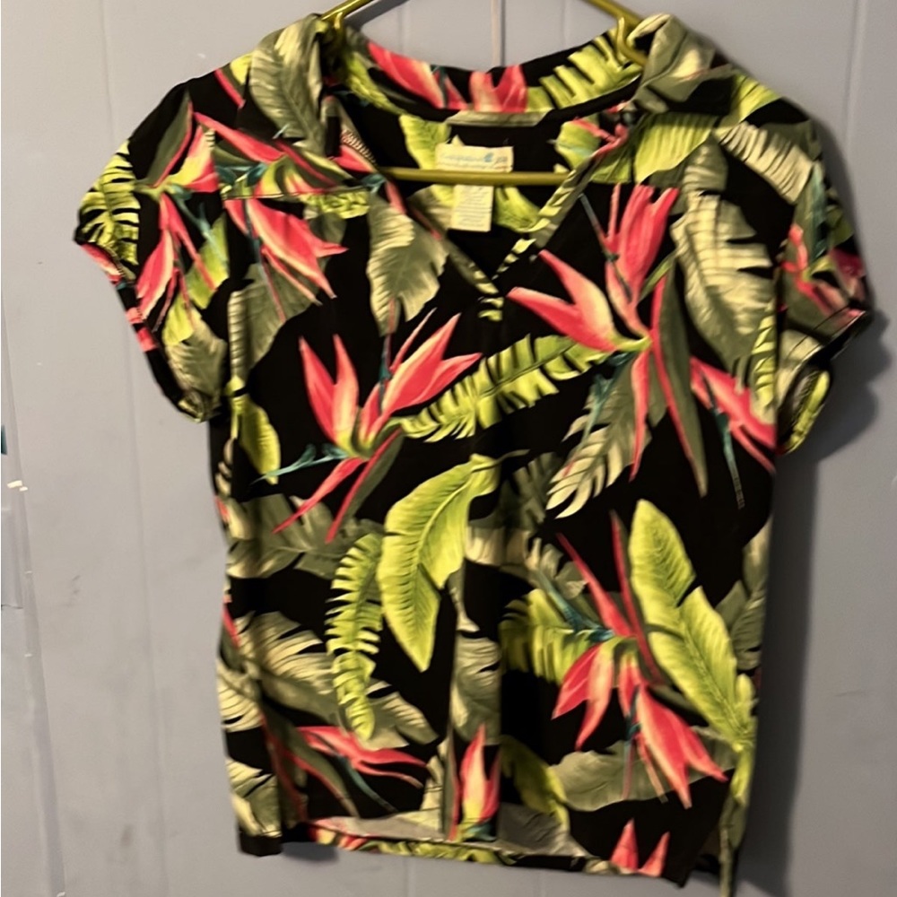 Caribbean Joe top